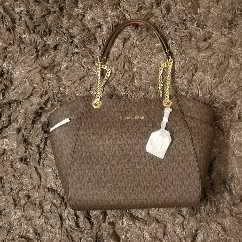 ***SOLD***MK Michael Kors Purse - Picture 4 of 6